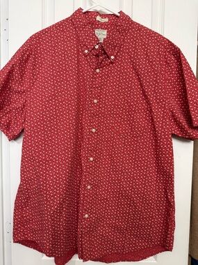 J. Crew Men's Red Short-Sleeve Button-Down with White Micro-Print